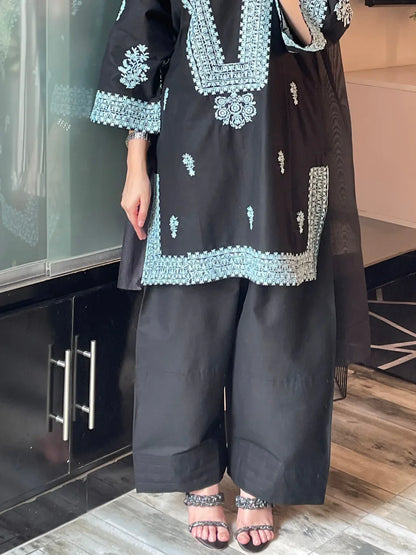 Koh e Noor 3 pcs Suit