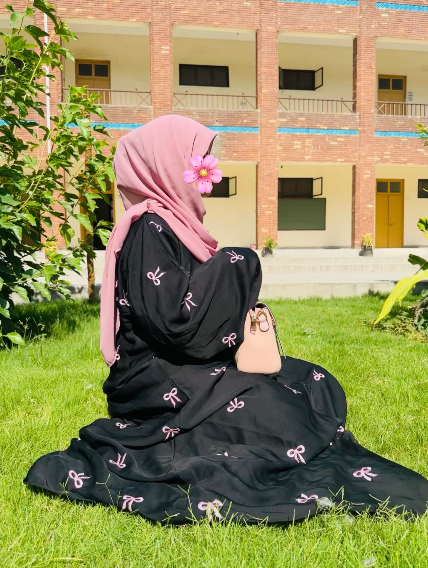 Black bow abaya