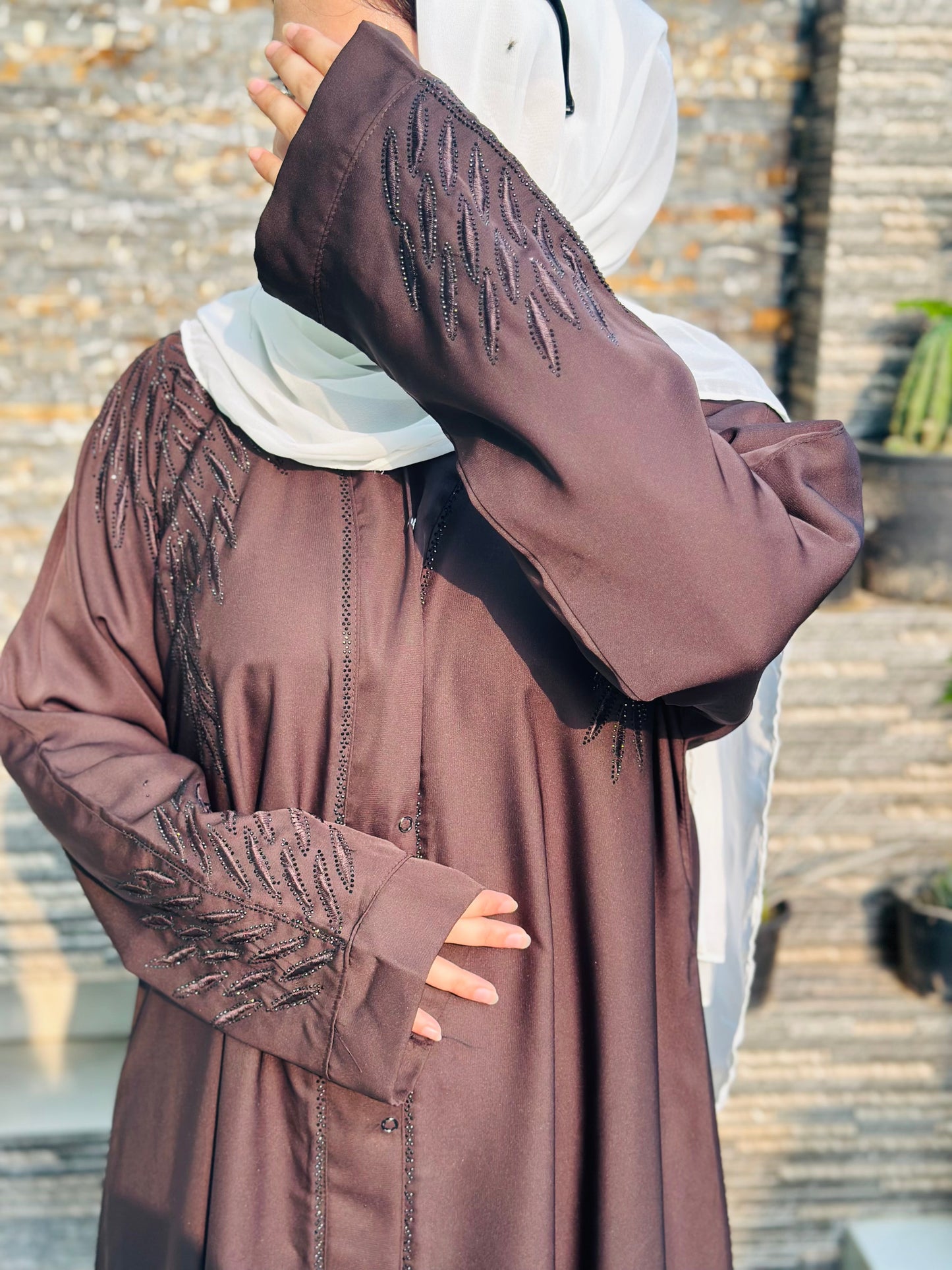 Zeenah Brown Abaya
