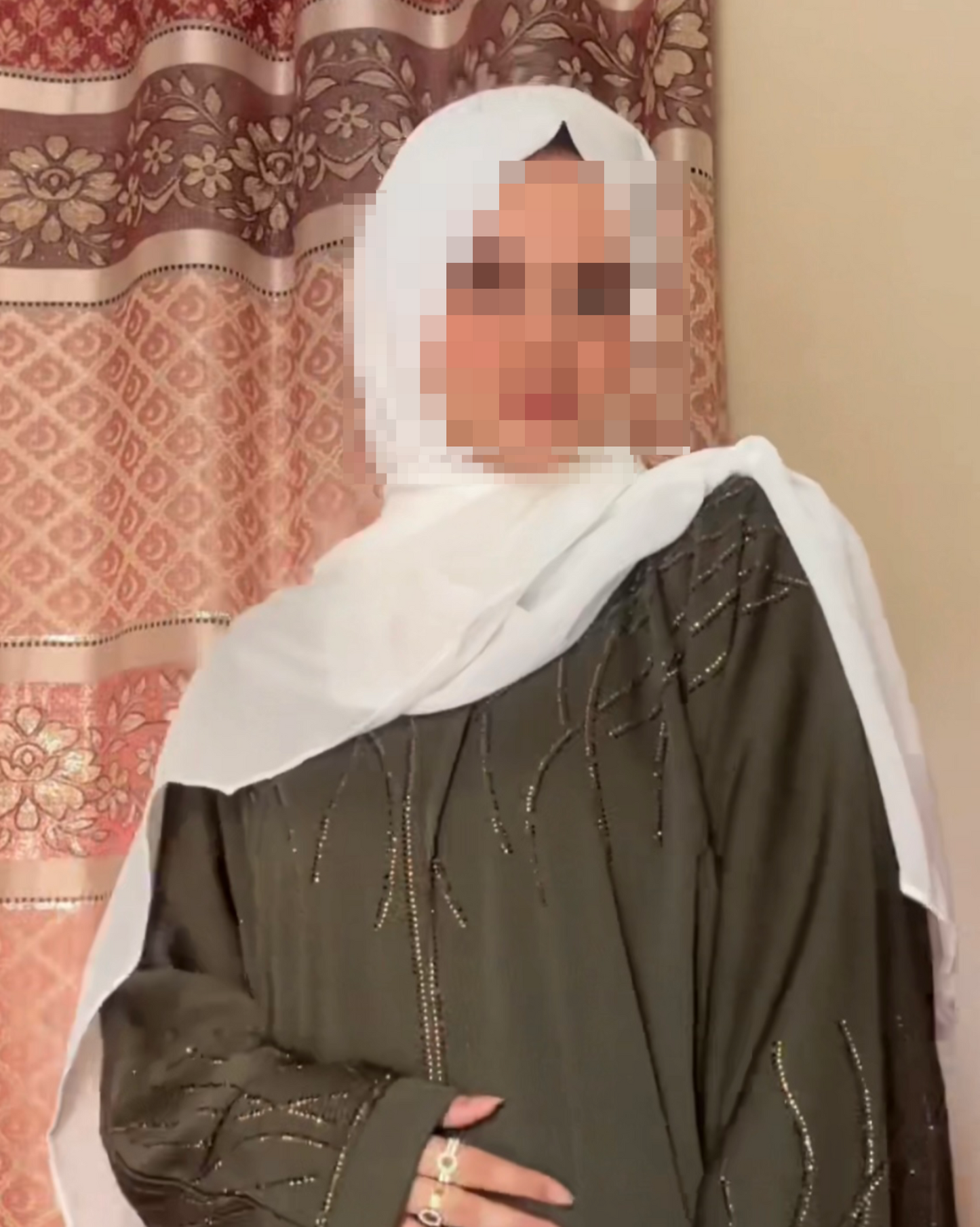 Georgette- Off white